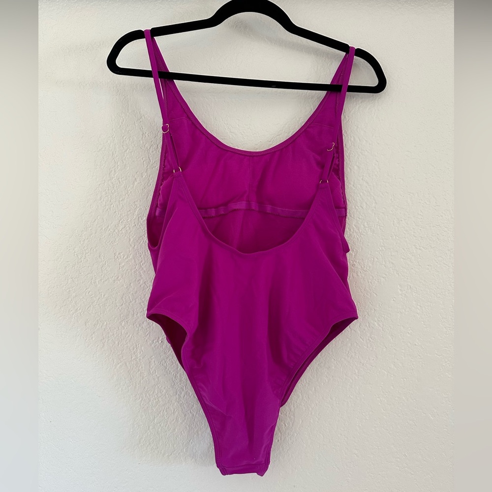Target One Piece - Picture 2 of 3